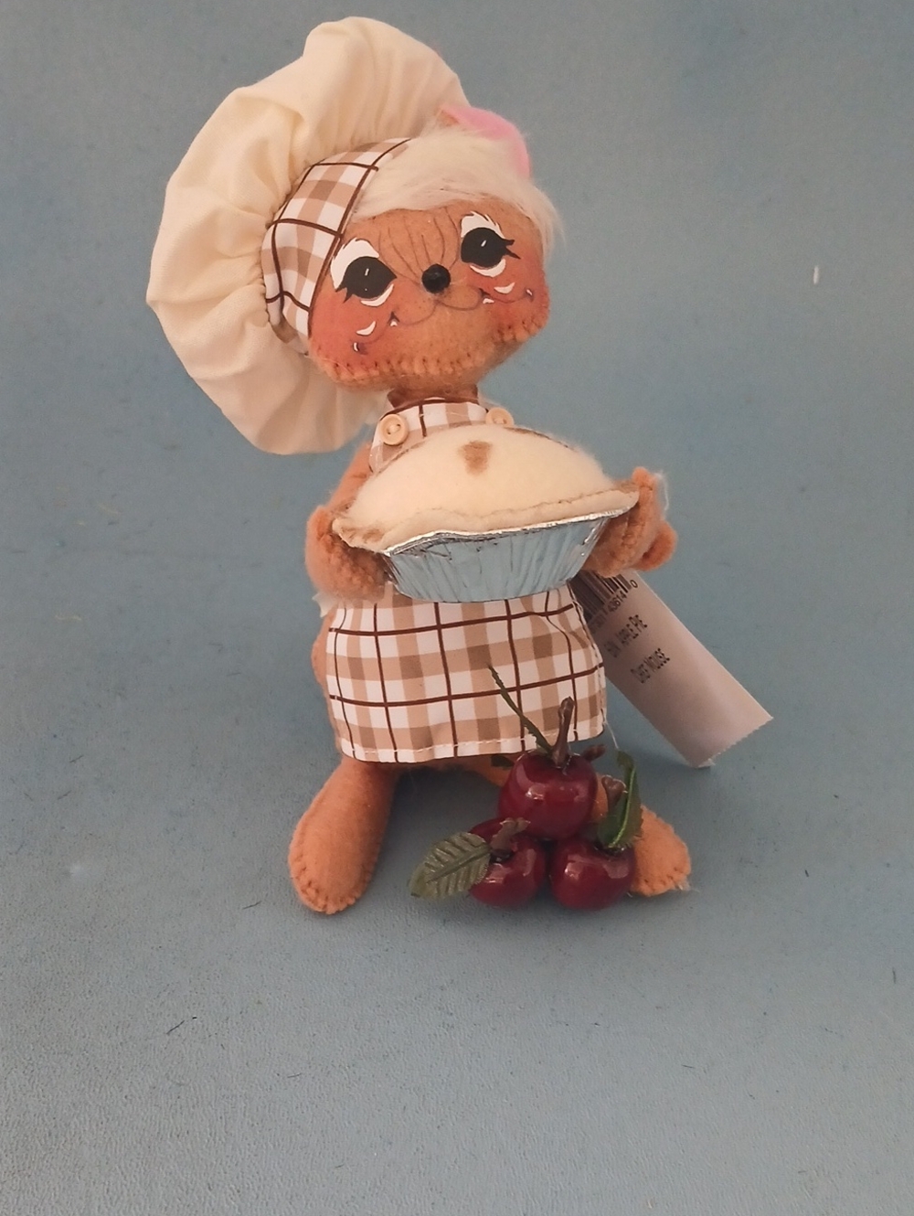Annalee Doll 6 in. "Apple Pie Chef Mouse"- Beige Plaid #361424 Fall/Thanksgiving